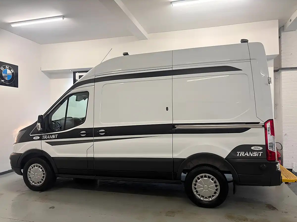 Used 2019 Ford Transit L2 H3 White - Interior and Exterior details 4