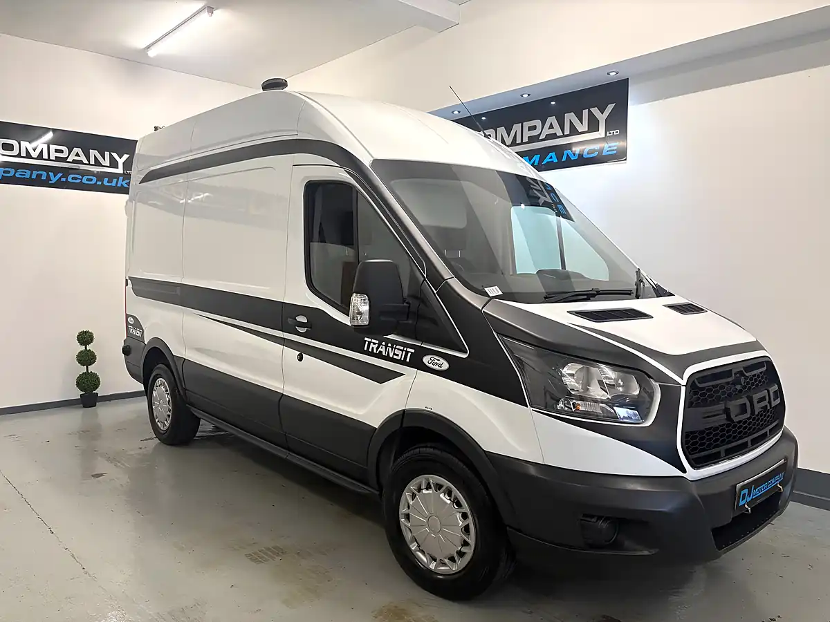 Used 2019 Ford Transit L2 H3 White - Interior and Exterior details 5