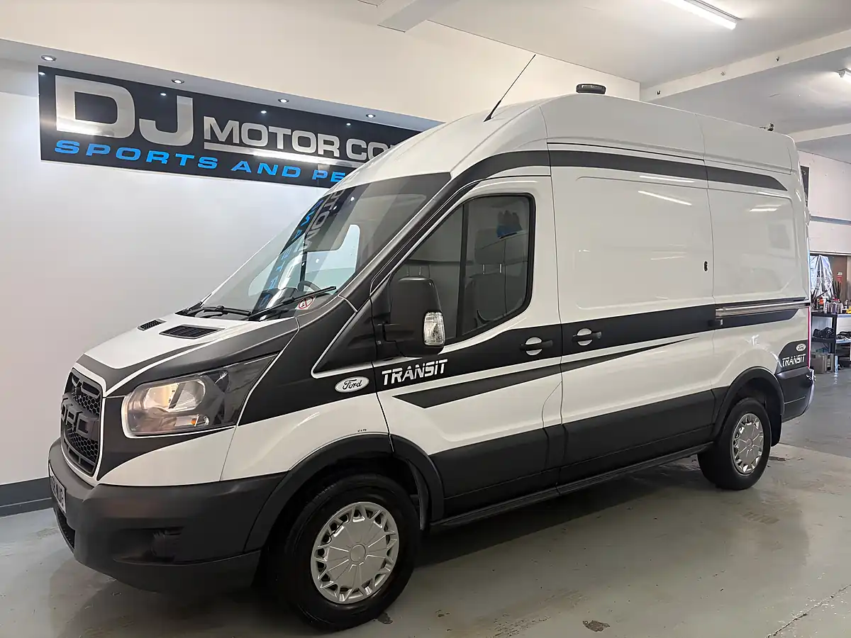Used 2019 Ford Transit L2 H3 White - Interior and Exterior details 9