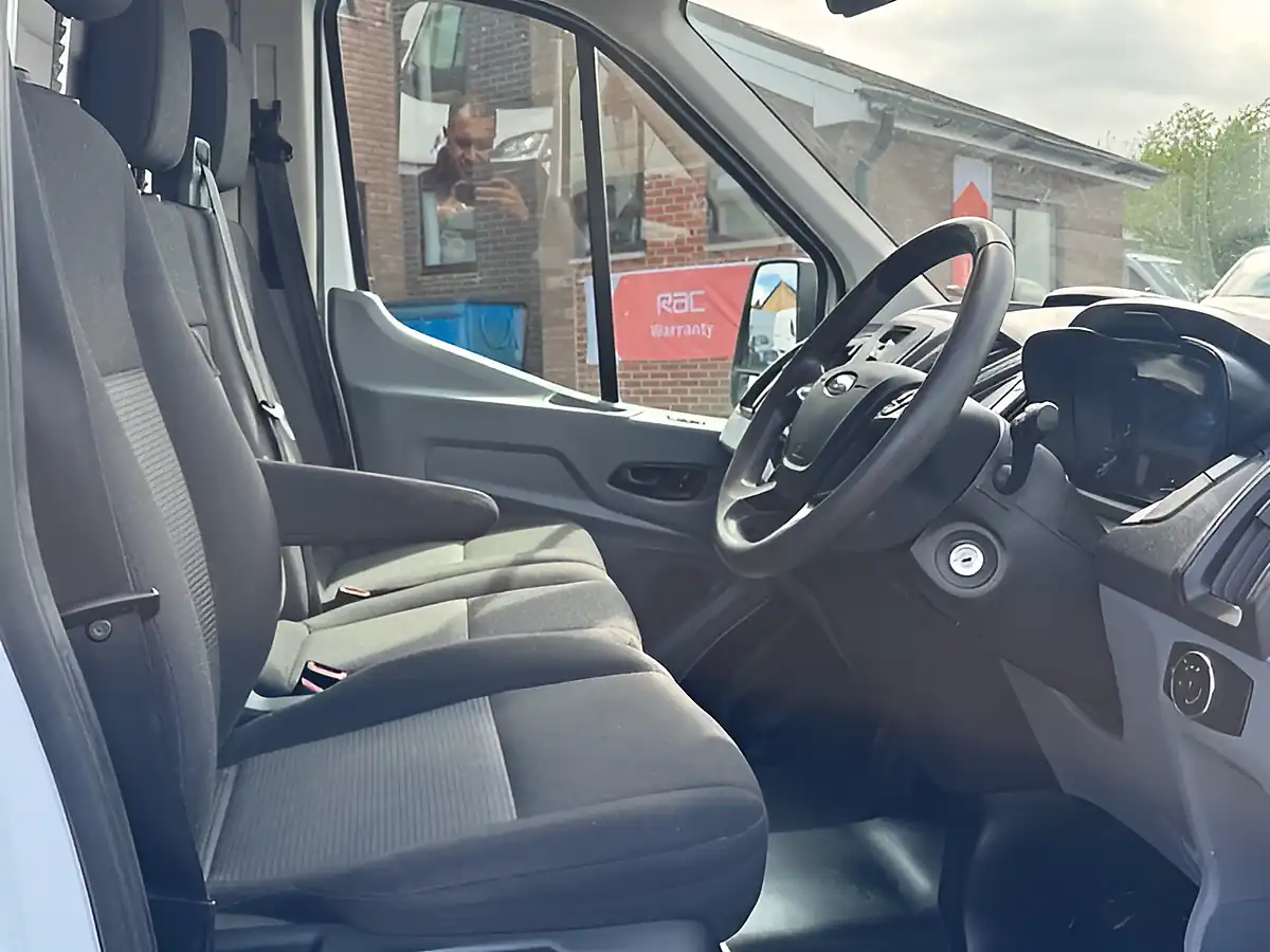 Used 2019 Ford Transit L3 H3 Lwb White - Interior and Exterior details 9