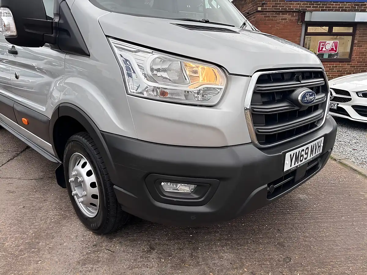 Used 2019 Ford Transit Leader Silver - Interior and Exterior details 9