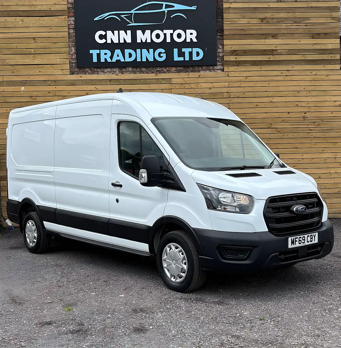 Used 2019 Ford Transit Leader White - Front View
