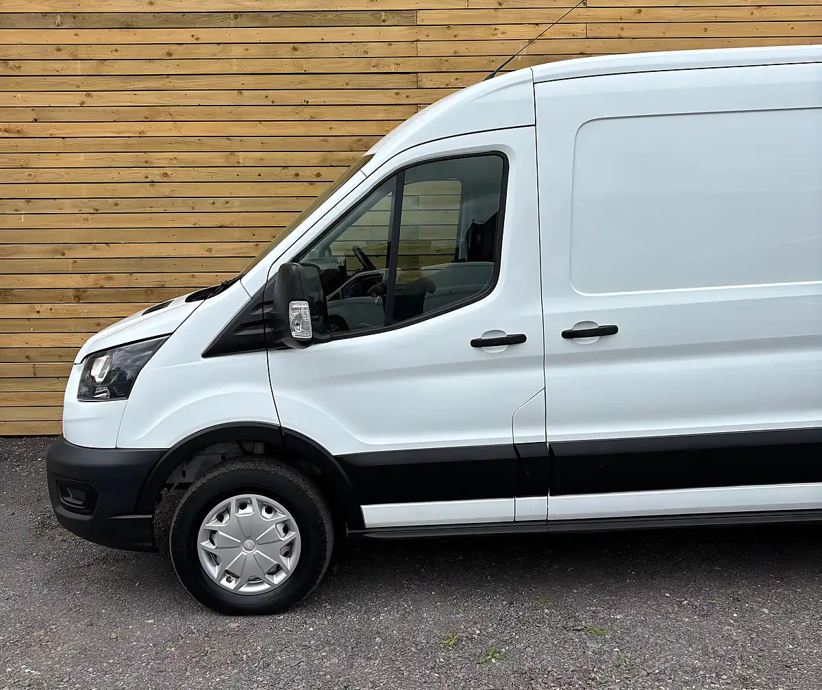 Used 2019 Ford Transit Leader White - Interior and Exterior details 9