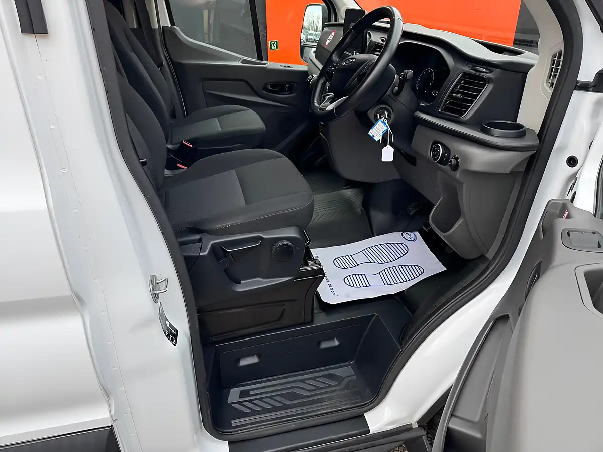Used 2019 Ford Transit Leader White - Interior and Exterior details 7