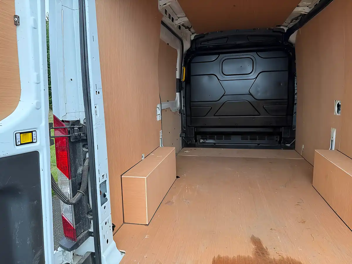 Used 2019 Ford Transit Leader White - Interior and Exterior details 19