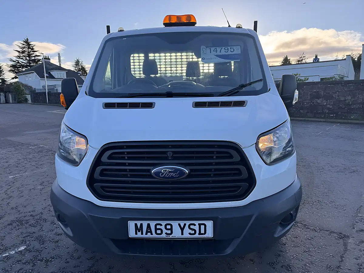 Used 2019 Ford Transit Premium White - Interior and Exterior details 3