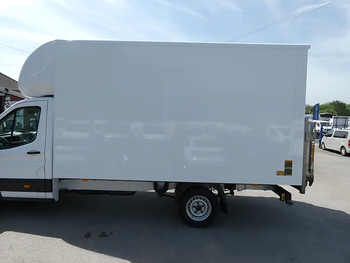 Used 2019 Ford Transit T350 Lwb White - Interior and Exterior details 13