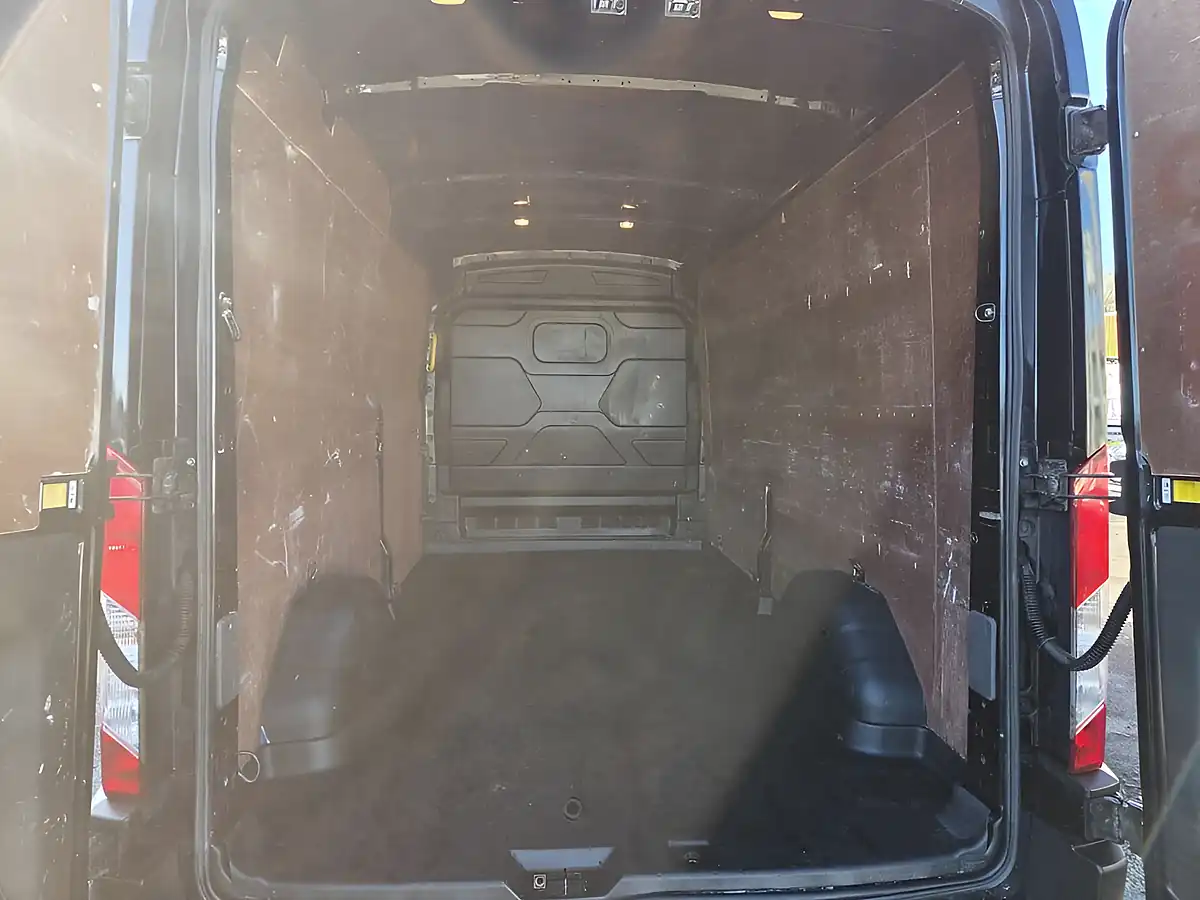 Used 2019 Ford Transit Trend Black - Interior and Exterior details 8