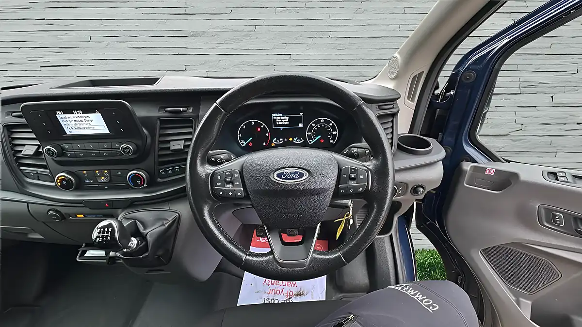 Used 2019 Ford Transit Trend Minibus Double Cab Blue - Interior and Exterior details 11