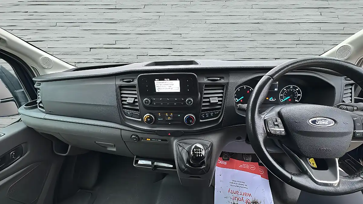 Used 2019 Ford Transit Trend Minibus Double Cab Blue - Interior and Exterior details 12