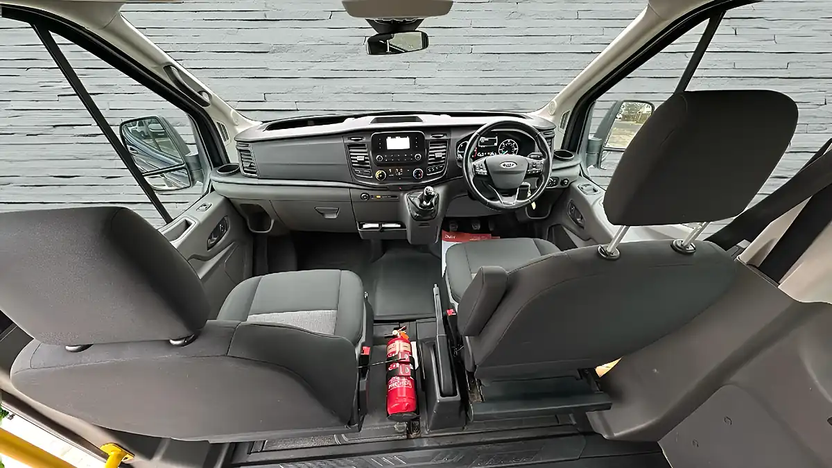 Used 2019 Ford Transit Trend Minibus Double Cab Blue - Interior and Exterior details 20