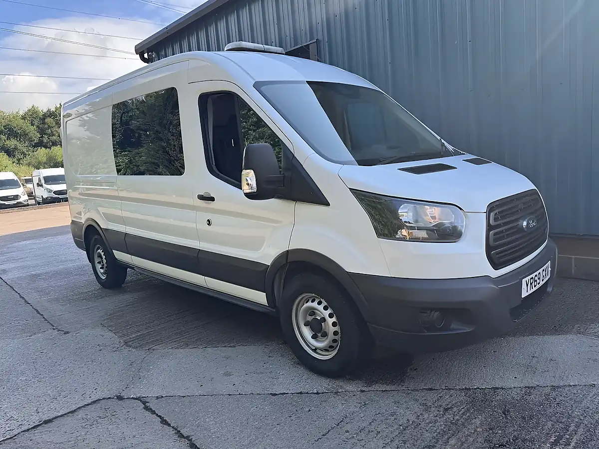 Used 2019 Ford Transit Welfare Van White - Front View