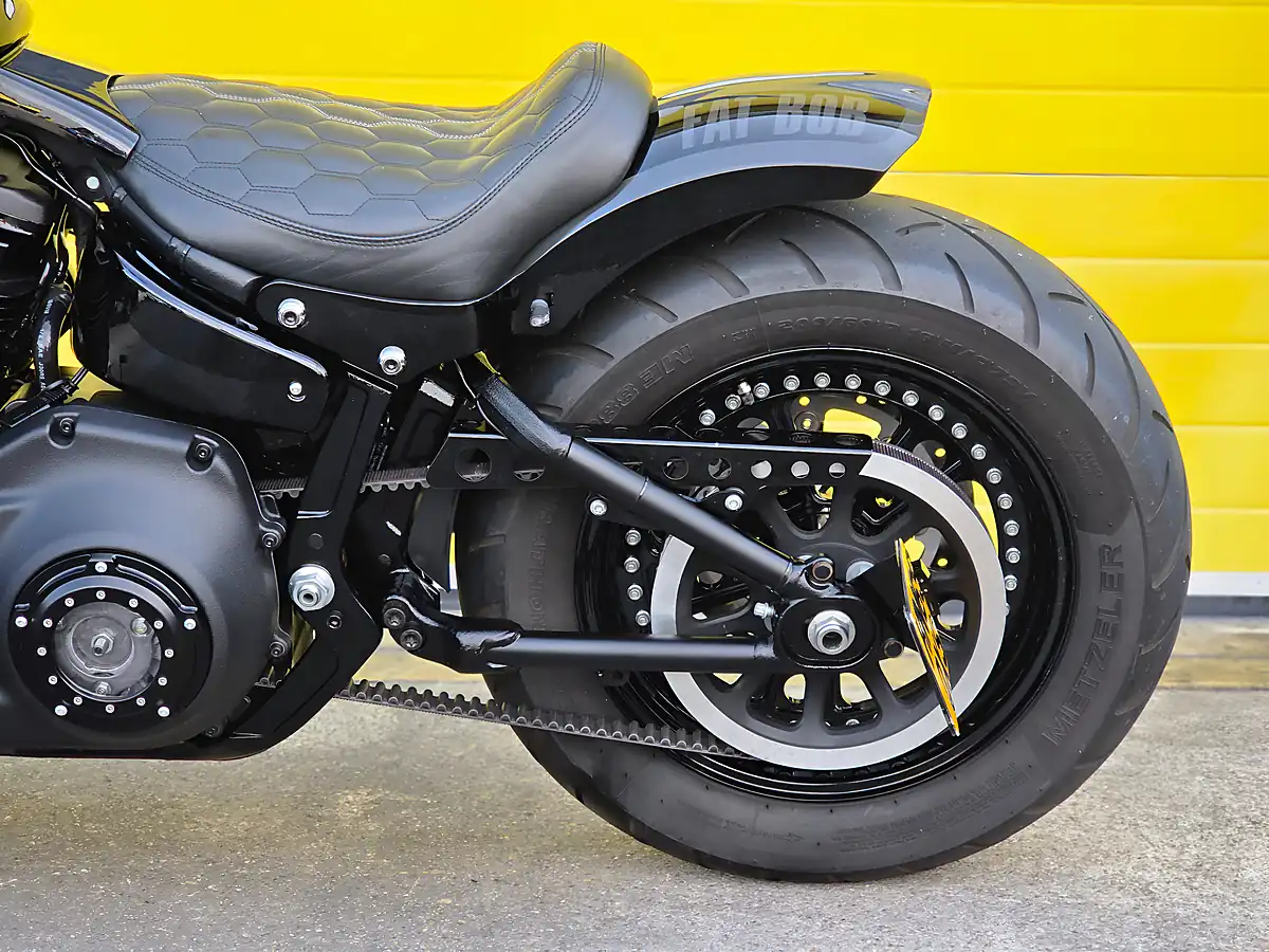 Used 2019 Harley-Davidson Softail Fat Bob Black - Interior and Exterior details 18