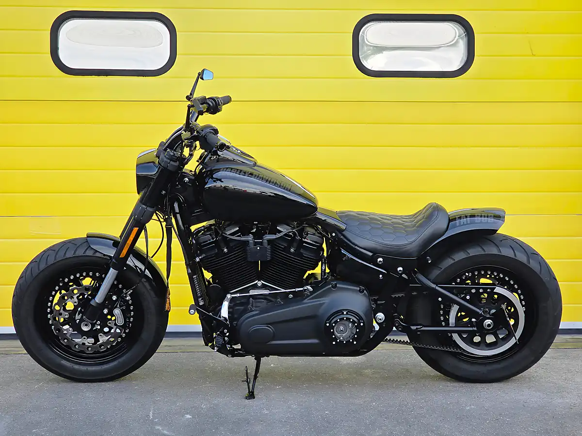 Used 2019 Harley-Davidson Softail Fat Bob Black - Interior and Exterior details 5