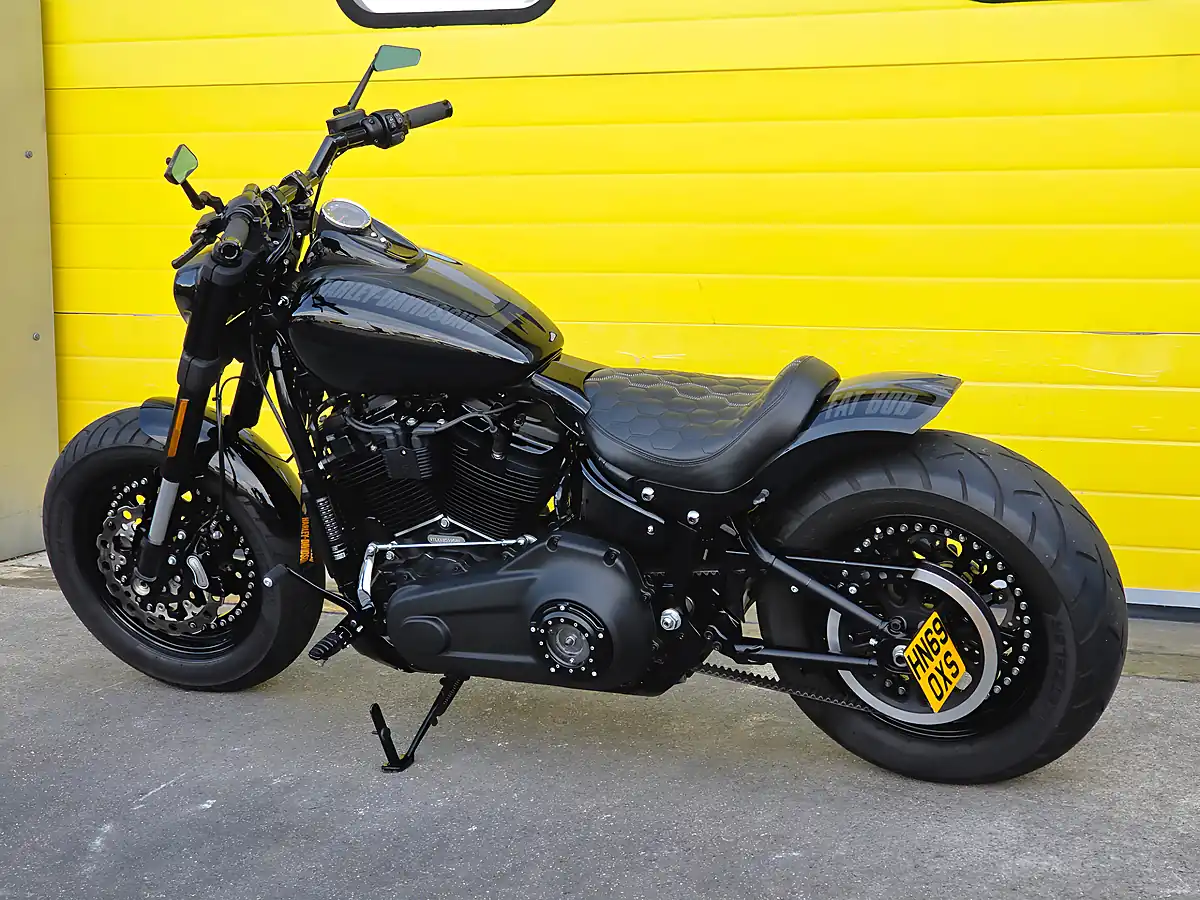 Used 2019 Harley-Davidson Softail Fat Bob Black - Interior and Exterior details 6