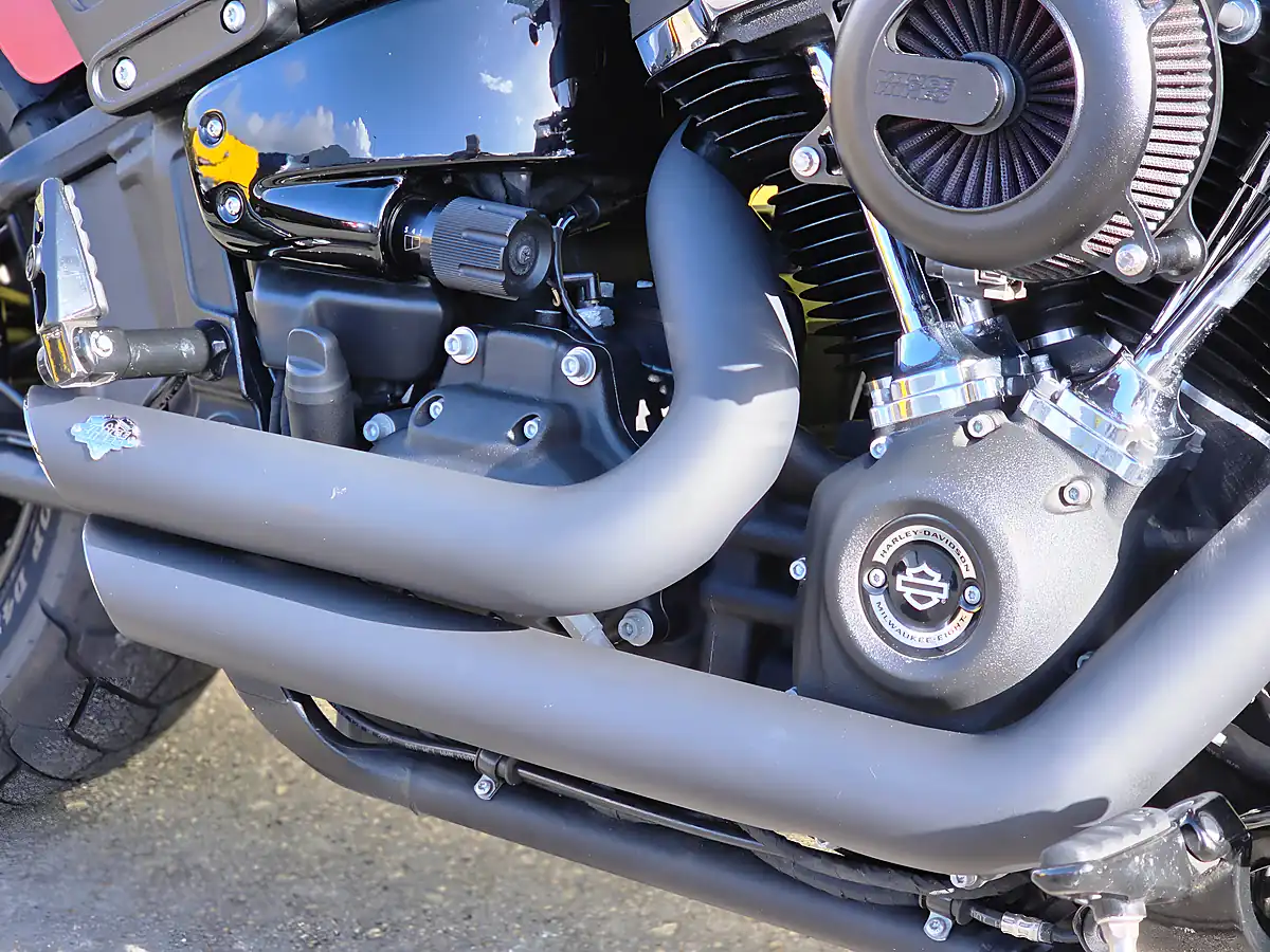 Used 2019 Harley-Davidson Softail Fat Bob Red - Interior and Exterior details 12