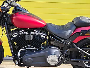Used 2019 Harley-Davidson Softail Fat Bob Red - Interior and Exterior details 17