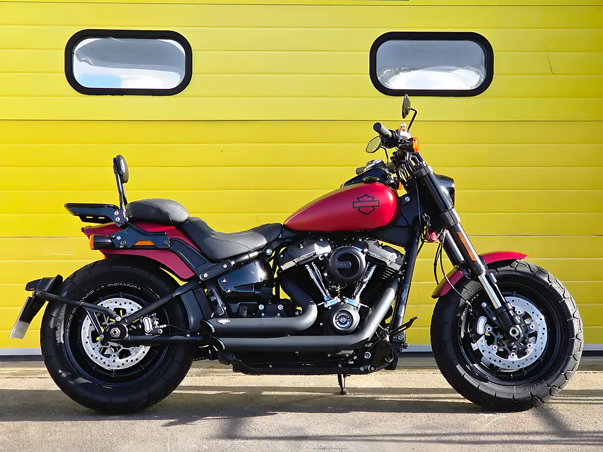 Used 2019 Harley-Davidson Softail Fat Bob Red - Interior and Exterior details 2