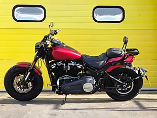Used 2019 Harley-Davidson Softail Fat Bob Red - Interior and Exterior details 5
