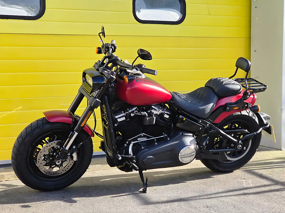 Used 2019 Harley-Davidson Softail Fat Bob Red - Interior and Exterior details 7