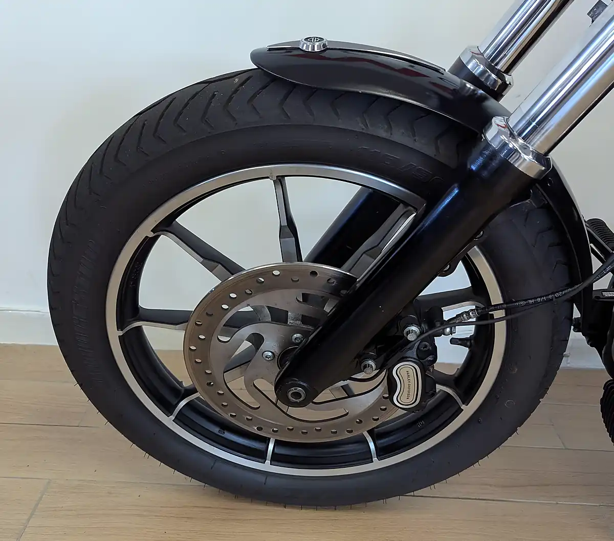 Used 2019 Harley-Davidson Softail Fxlr Low Rider Black - Interior and Exterior details 16