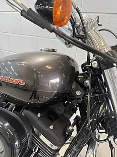 Used 2019 Harley-Davidson Sportster Custom Silver - Interior and Exterior details 8