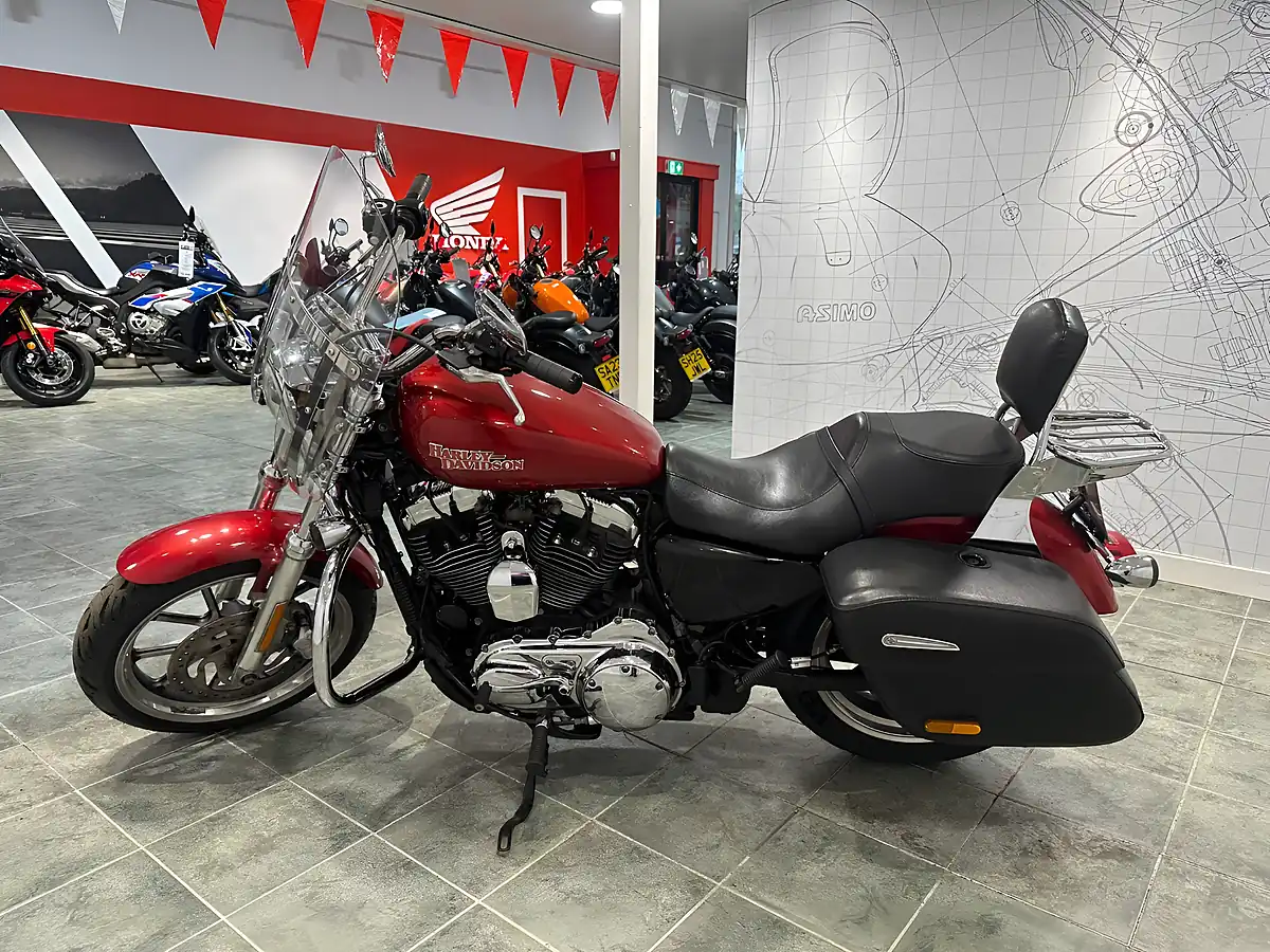 Used 2019 Harley-Davidson Sportster Superlow Red - Interior and Exterior details 4