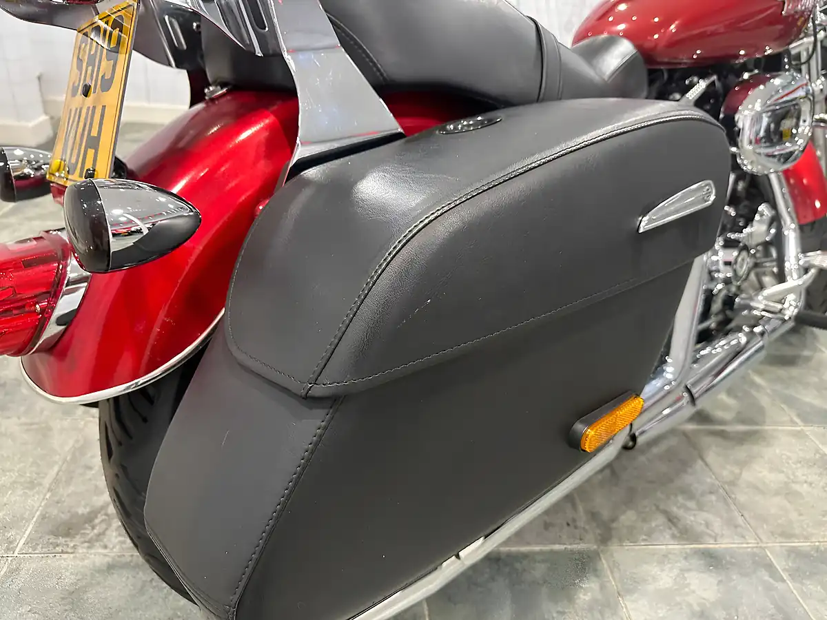 Used 2019 Harley-Davidson Sportster Superlow Red - Interior and Exterior details 8