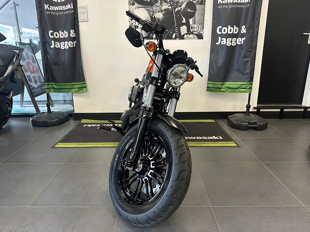 Used 2019 Harley-Davidson Sportster XL1200X Forty-Eight Custom Orange - Interior and Exterior details 10
