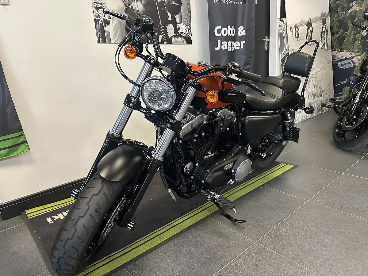 Used 2019 Harley-Davidson Sportster XL1200X Forty-Eight Custom Orange - Interior and Exterior details 12