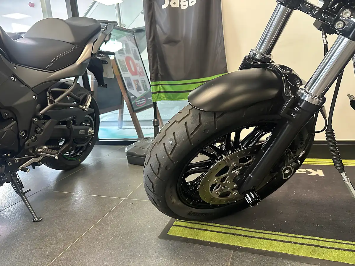 Used 2019 Harley-Davidson Sportster XL1200X Forty-Eight Custom Orange - Interior and Exterior details 13