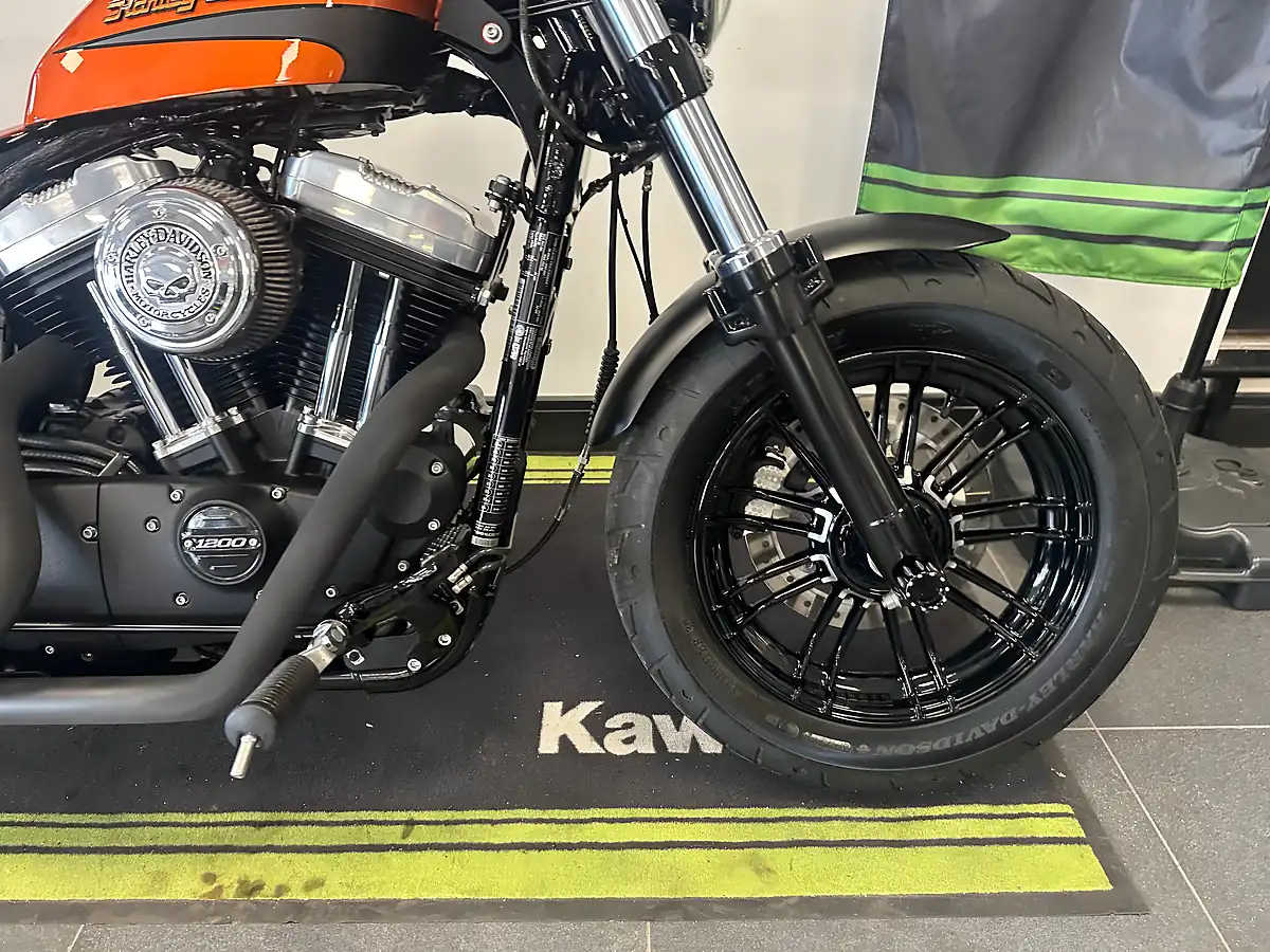 Used 2019 Harley-Davidson Sportster XL1200X Forty-Eight Custom Orange - Interior and Exterior details 7