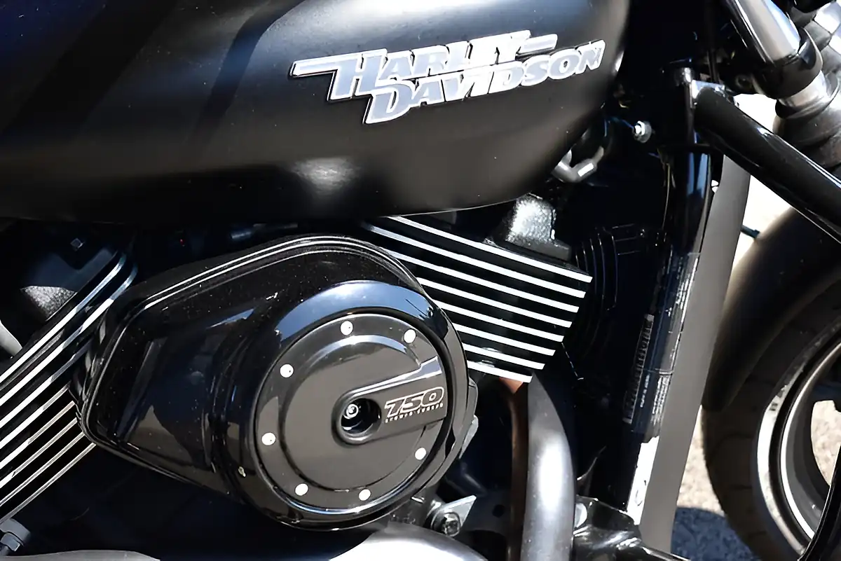 Used 2019 Harley-Davidson Street Xg Custom Cruiser Black - Interior and Exterior details 13