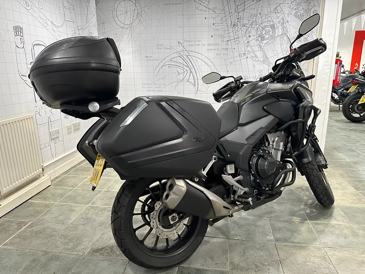 Used 2019 Honda CB500X Adventure Black - Interior and Exterior details 3