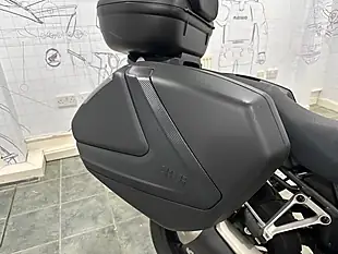 Used 2019 Honda CB500X Adventure Black - Interior and Exterior details 8