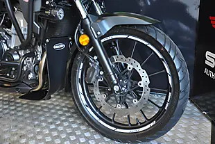 Used 2019 Honda CB500X Black - Interior and Exterior details 16