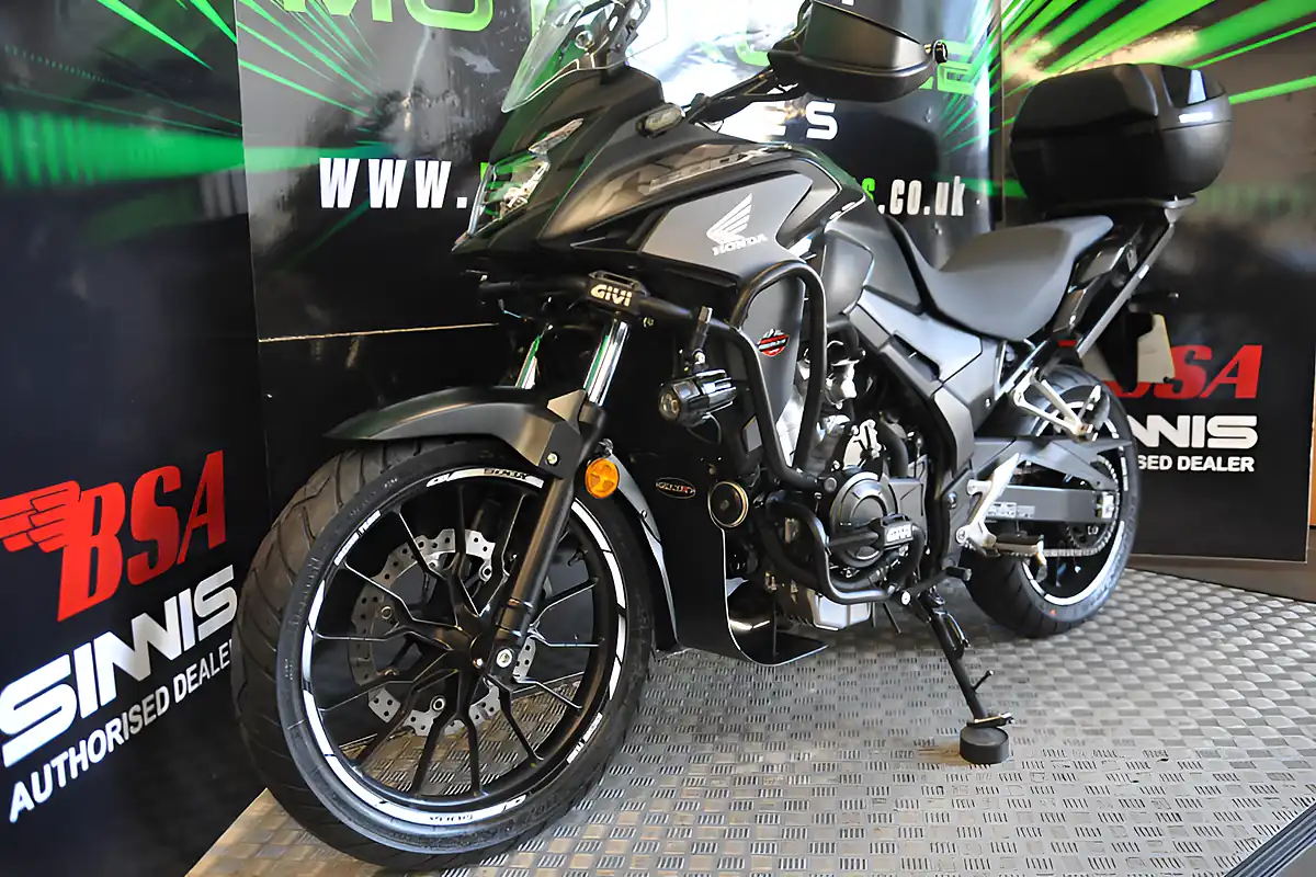 Used 2019 Honda CB500X Black - Interior and Exterior details 3