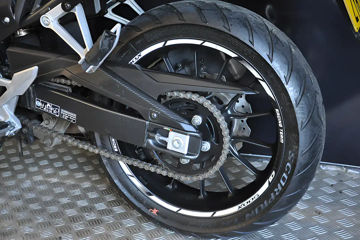 Used 2019 Honda CB500X Black - Interior and Exterior details 6