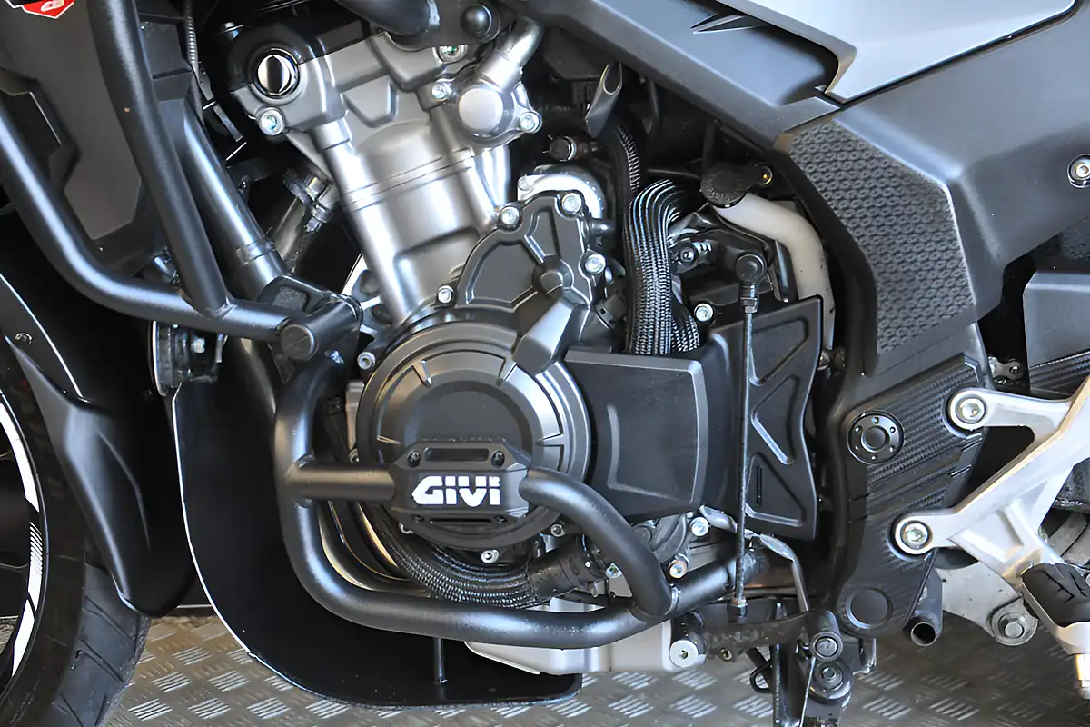 Used 2019 Honda CB500X Black - Interior and Exterior details 7