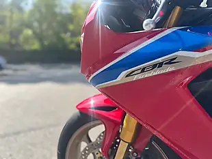 Used 2019 Honda CBR1000RR Fireblade SP2 Red - Interior and Exterior details 15