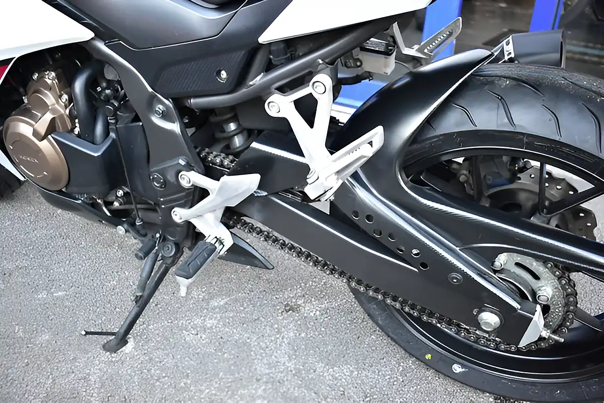 Used 2019 Honda CBR500R Pearl Metalloid White - Interior and Exterior details 13
