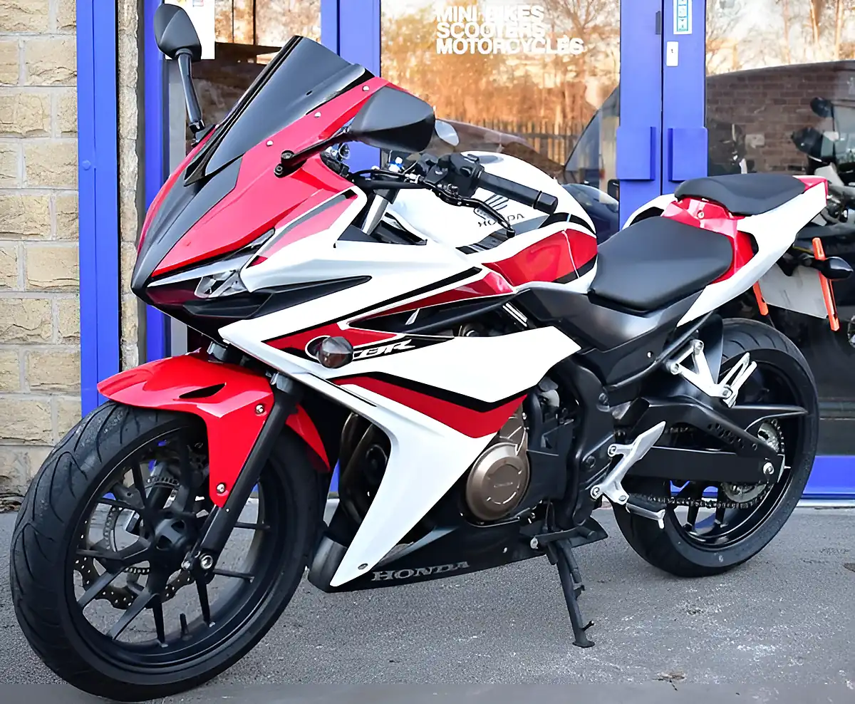 Used 2019 Honda CBR500R Pearl Metalloid White - Interior and Exterior details 2