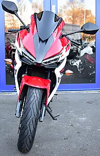 Used 2019 Honda CBR500R Pearl Metalloid White - Interior and Exterior details 3