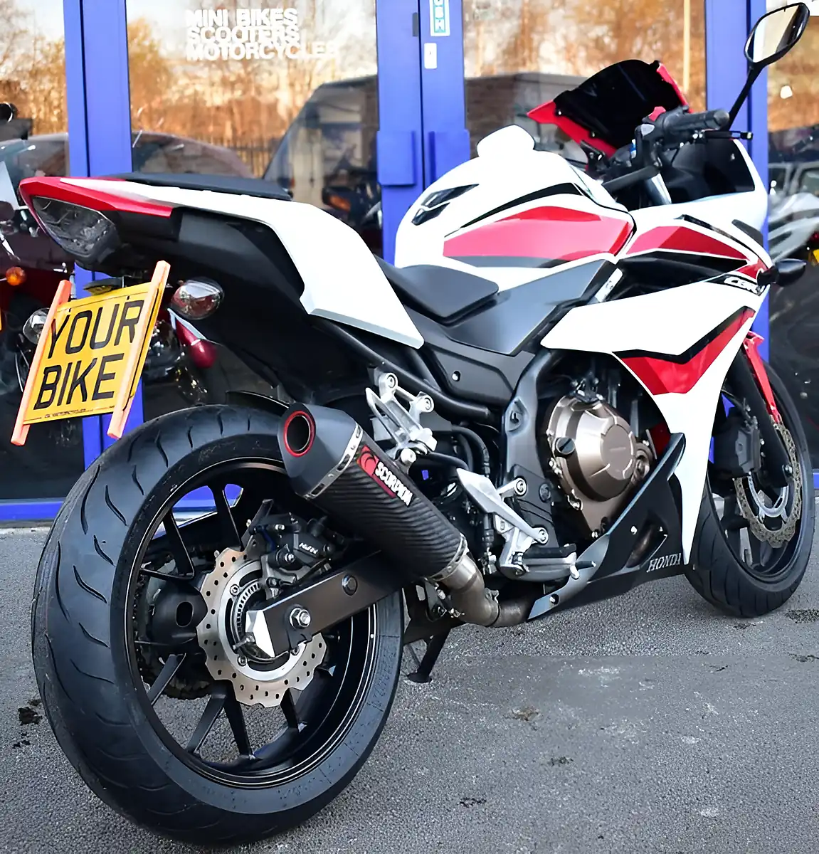 Used 2019 Honda CBR500R Pearl Metalloid White - Interior and Exterior details 5
