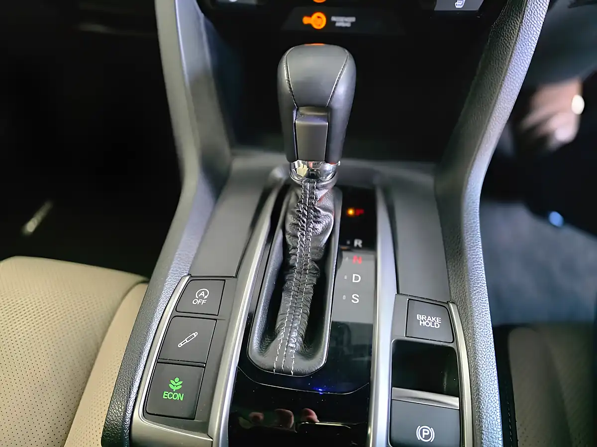 Used 2019 Honda Civic Ex Silver - Interior and Exterior details 12