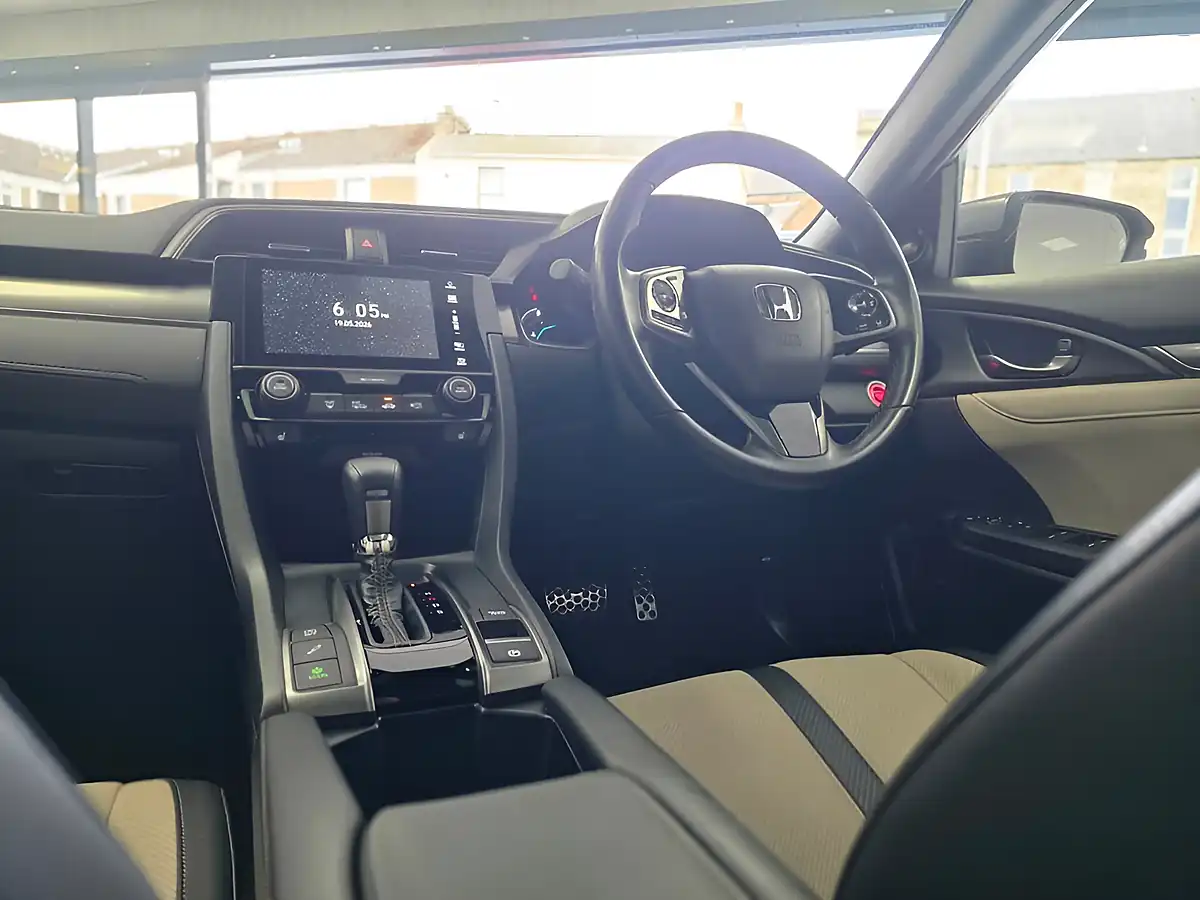 Used 2019 Honda Civic Ex Silver - Interior and Exterior details 20