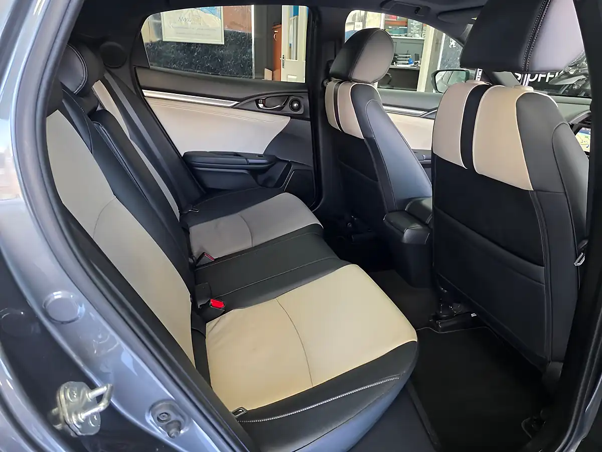 Used 2019 Honda Civic Ex Silver - Interior and Exterior details 6