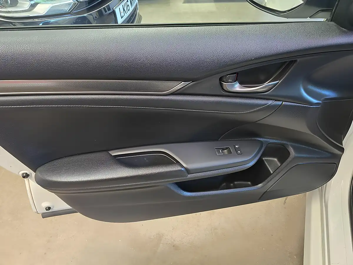 Used 2019 Honda Civic Ex White - Interior and Exterior details 15