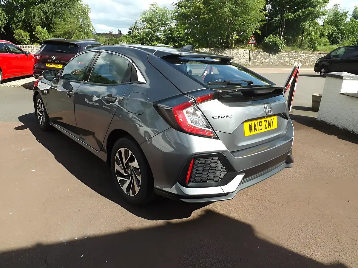 Used 2019 Honda Civic Se Grey - Interior and Exterior details 5