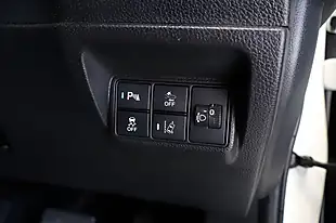 Used 2019 Honda Civic Se Hatchback White - Interior and Exterior details 11
